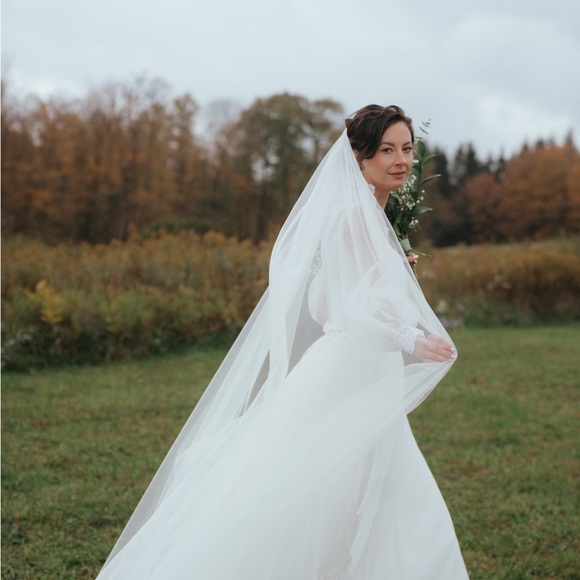 Vintage wedding gown - Picture 6 of 8